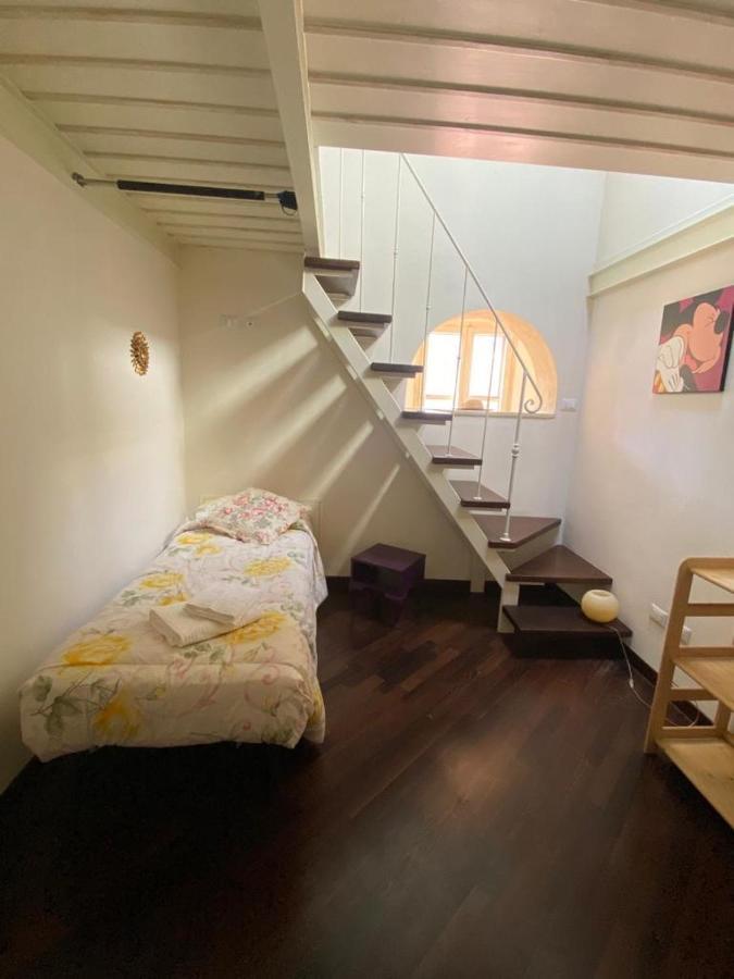 Appartamento Best Eva House Chianni Esterno foto